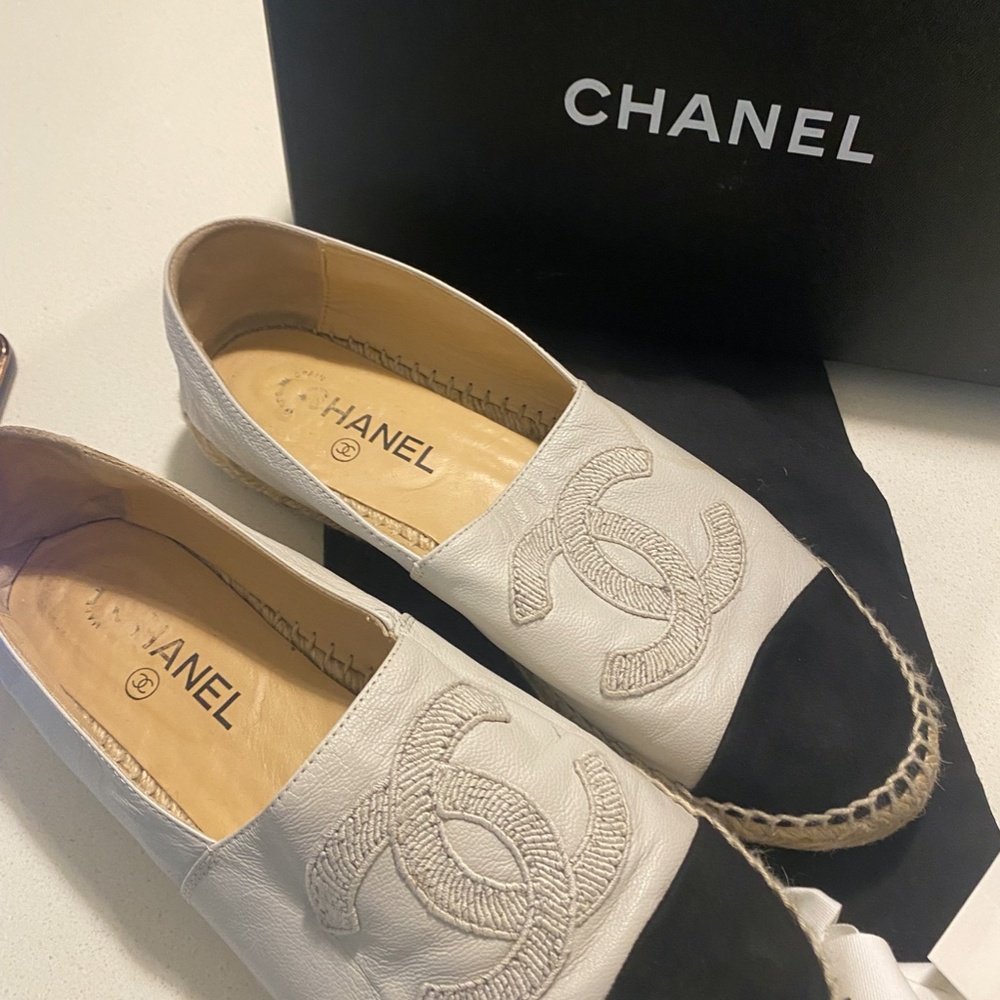 Chanel CC espadrilles lamb skin size 41 - Picture 3 of 6